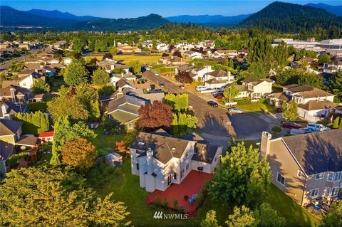 3185 Chelsea Ln, Enumclaw, WA 98022 photo 4