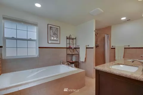 2960 Initial Ave, Enumclaw, WA 98022 photo 17