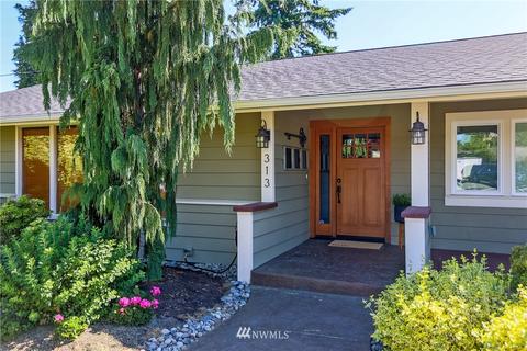 313 Heather Rd, Everett, WA 98203 photo 2