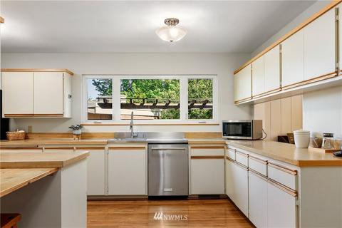 313 Heather Rd, Everett, WA 98203 photo 14