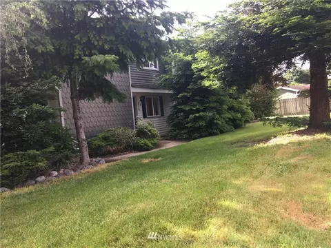 2708 Initial Pl, Enumclaw, WA 98022 photo 2