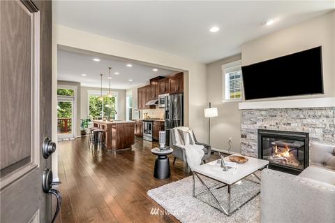 18323 44th Dr SE, Bothell, WA 98012 photo 2