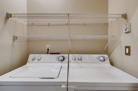 12023 NE 204th Pl #E-101, Bothell, WA 98011 photo 17