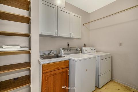 16130 Valhalla Dr, Bothell, WA 98011 photo 28