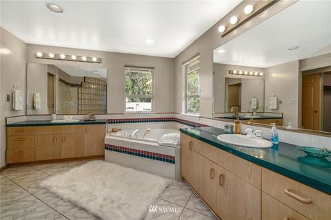 16130 Valhalla Dr, Bothell, WA 98011 photo 19