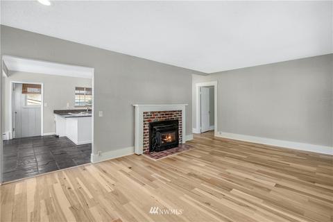1043 Loraine St, Enumclaw, WA 98022 photo 7