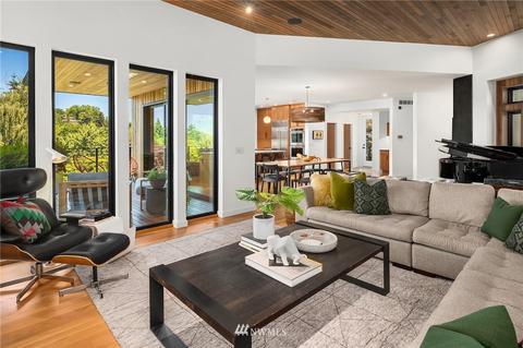 308 35th Ave E, Seattle, WA 98112 photo 3