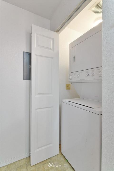 2902 13th St #1D, Everett, WA 98201 photo 9