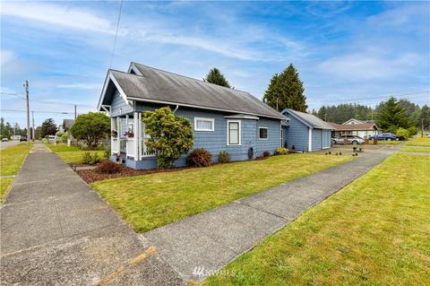 419 E St, Cosmopolis, WA 98537 photo 2