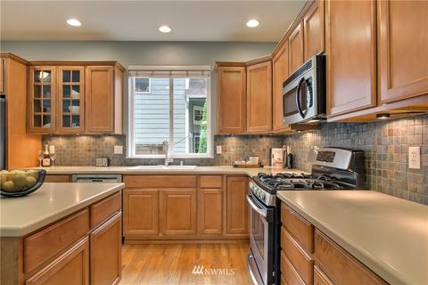 8541 NE 201st Pl, Bothell, WA 98011 photo 9
