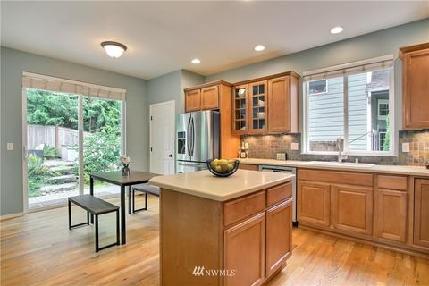 8541 NE 201st Pl, Bothell, WA 98011 photo 10