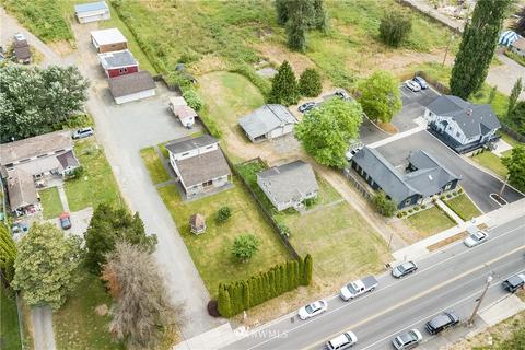 16323 64th St E, Sumner, WA 98390 photo 3