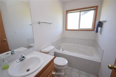 210 Secluded Way, Sequim, WA 98382 photo 18