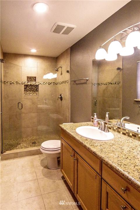 10480 NE 201st St, Bothell, WA 98011 photo 15