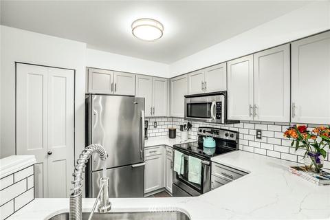 15300 112th Ave NE #B207, Bothell, WA 98011 photo 11