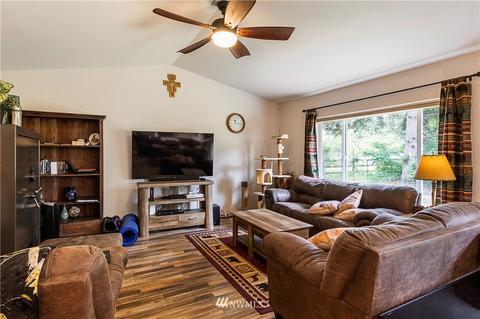 19515 5th Ave E, Spanaway, WA 98387 photo 4