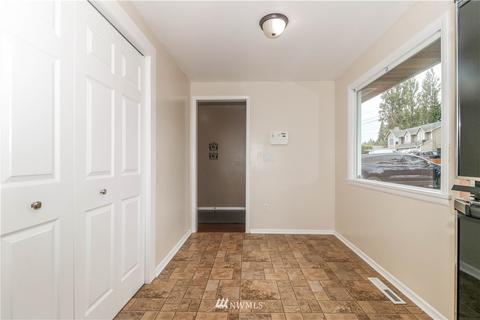 8027 Spokane Dr, Everett, WA 98203 photo 7