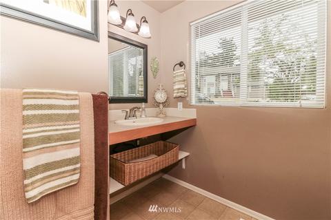 8027 Spokane Dr, Everett, WA 98203 photo 11