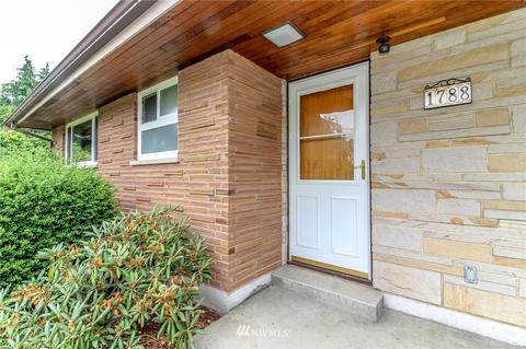 1788 Gossard St, Enumclaw, WA 98022 photo 2