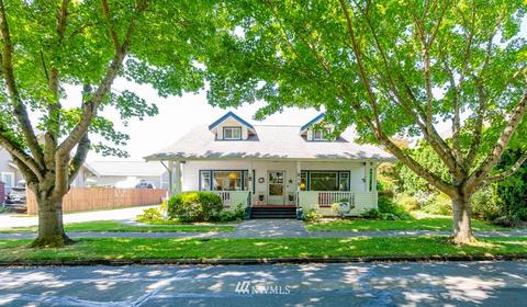 818 Ryan Ave, Sumner, WA 98390 photo 3