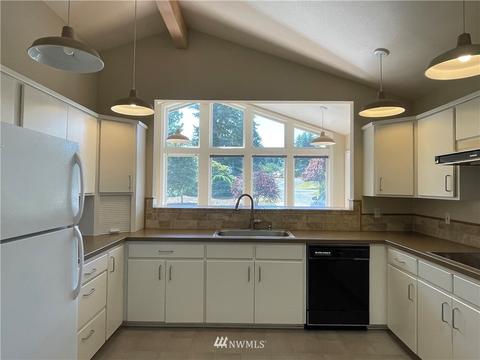 893 Madrona Way, Sequim, WA 98382 photo 4