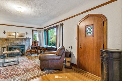 2145 Boyer Ave E, Seattle, WA 98112 photo 5