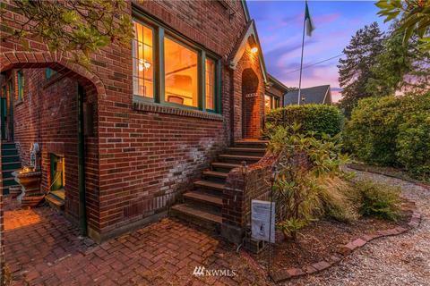 2145 Boyer Ave E, Seattle, WA 98112 photo 1