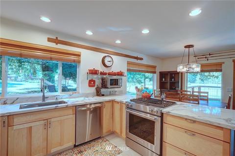 62207 Meadow Way E, Greenwater, WA 98022 photo 11