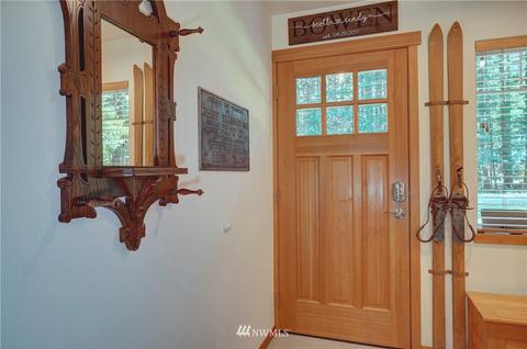 62207 Meadow Way E, Greenwater, WA 98022 photo 4