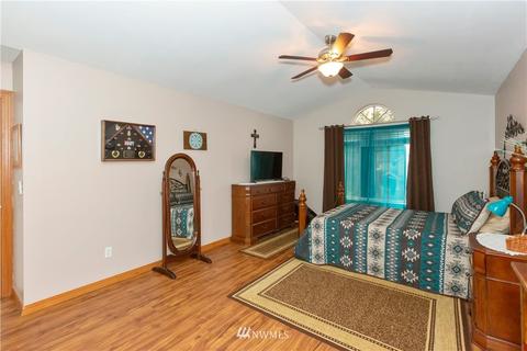 20517 193rd Avenue Ct E, Orting, WA 98360 photo 15