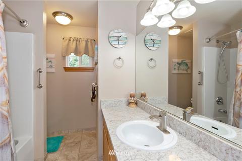 20517 193rd Avenue Ct E, Orting, WA 98360 photo 13