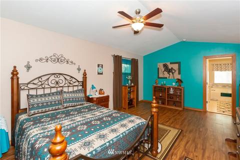 20517 193rd Avenue Ct E, Orting, WA 98360 photo 16