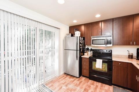 16101 Bothell Everett Hwy #J4, Mill Creek, WA 98012 photo 3