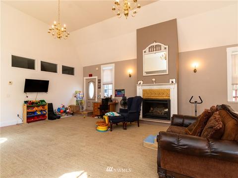 401 SE First St, Winlock, WA 98596 photo 7