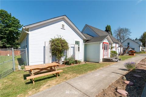 401 SE First St, Winlock, WA 98596 photo 3