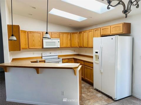 319 Oak St SW, Orting, WA 98360 photo 5