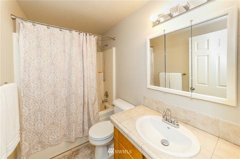 974 Tipsoo Loop N, Rainier, WA 98576 photo 23