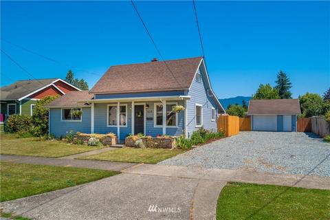 1903 Lafromboise St, Enumclaw, WA 98022 photo 2