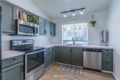 19017 206th St E, Orting, WA 98360 photo 8