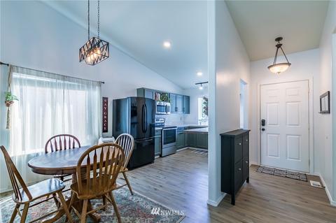 19017 206th St E, Orting, WA 98360 photo 5
