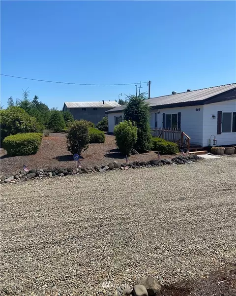 468 Middle Fork Rd, Onalaska, WA 98570 photo 3