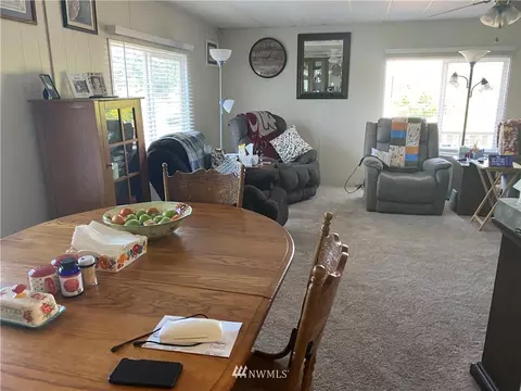 468 Middle Fork Rd, Onalaska, WA 98570 photo 11