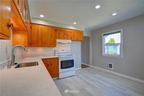 1721 Maple St, Everett, WA 98201 photo 9