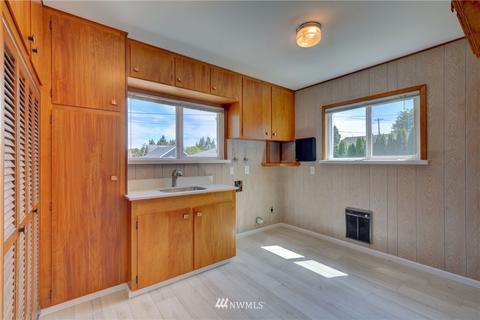 1721 Maple St, Everett, WA 98201 photo 11