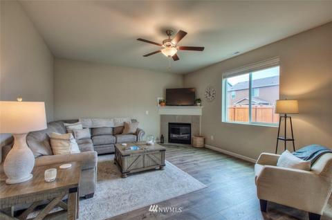 1026 Bondgard Ave E, Enumclaw, WA 98022 photo 9