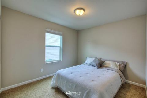 1026 Bondgard Ave E, Enumclaw, WA 98022 photo 13
