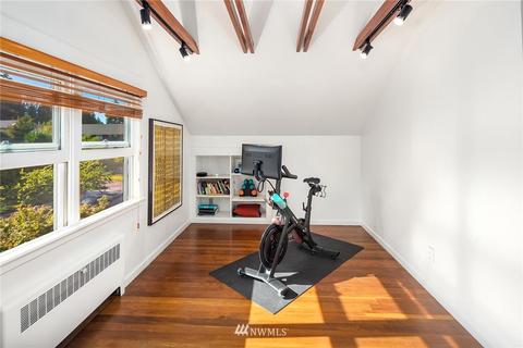 1126 39th Ave E, Seattle, WA 98112 photo 13