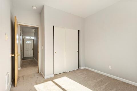 25304 38th Ave E, Spanaway, WA 98387 photo 21