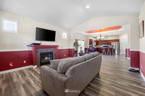 467 Bondgard Ave E, Enumclaw, WA 98022 photo 18