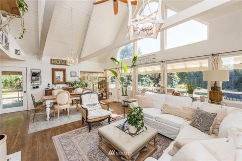 685 N Brown Rd, Sequim, WA 98382 photo 2